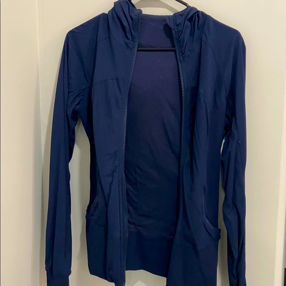 Lululemon jacket - Picture 2 of 3
